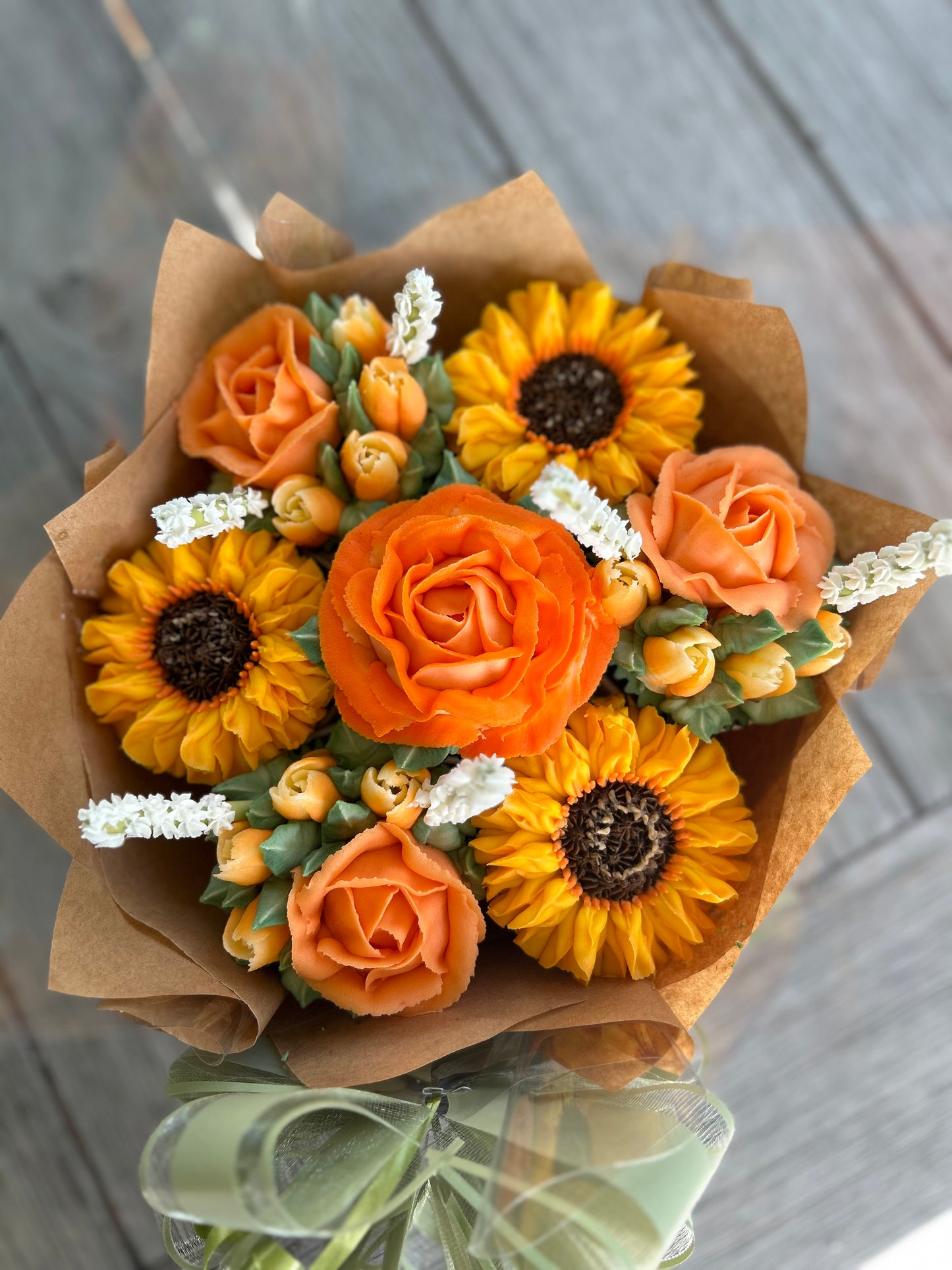 Bouquet of floral buttercream cupcakes