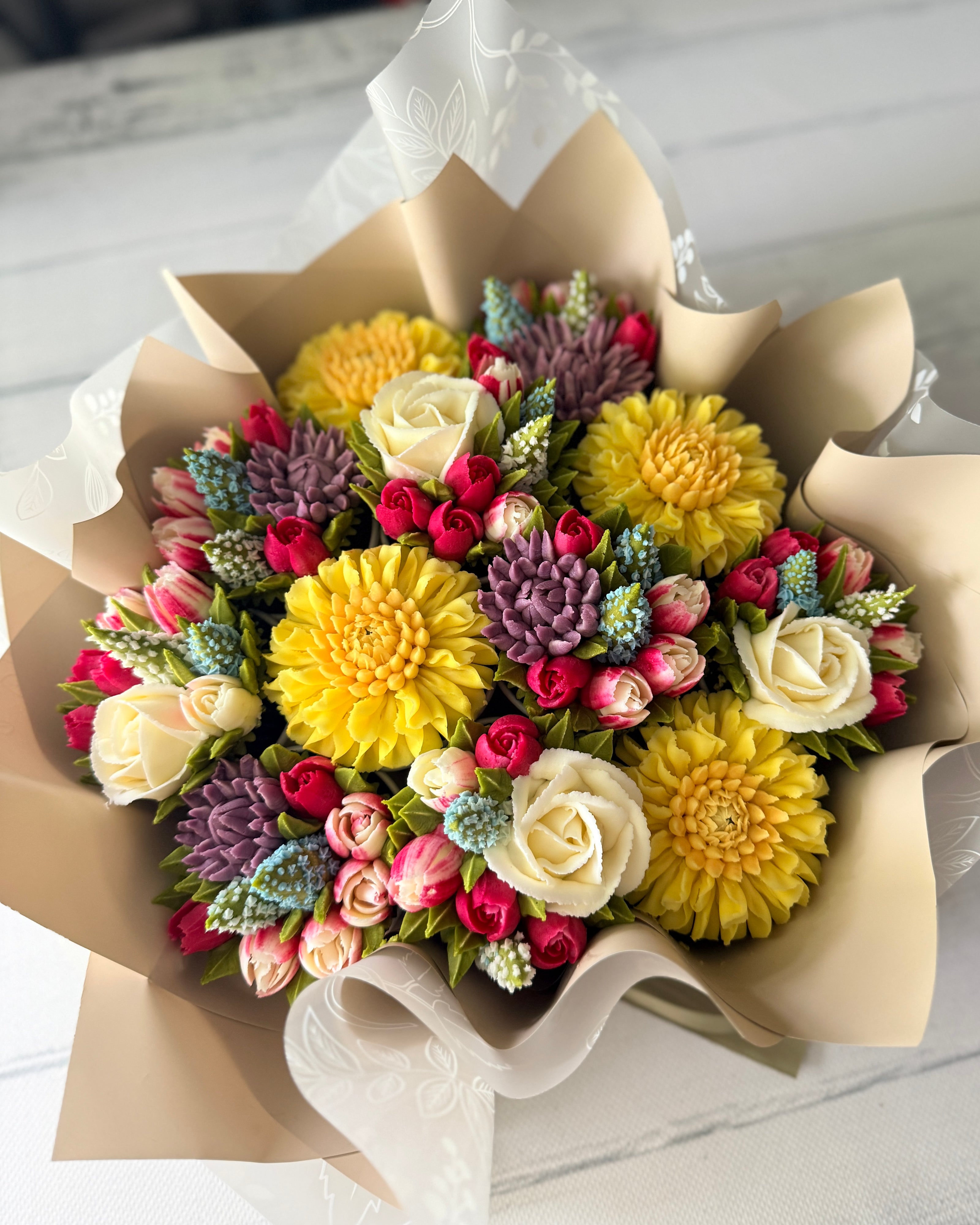 Floral cupcake bouquet | Sunshine Coast cakes 