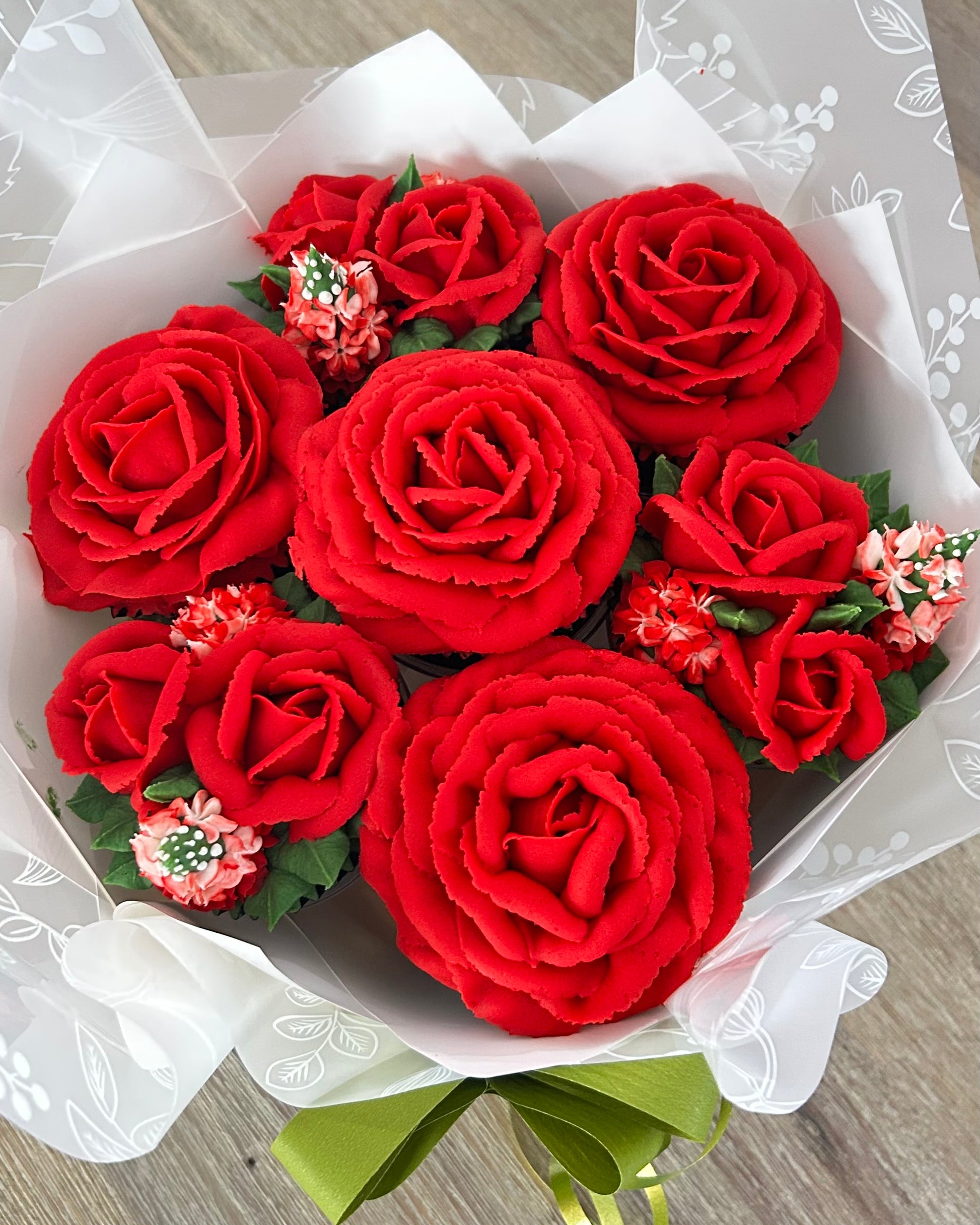 Bouquet of floral buttercream cupcakes