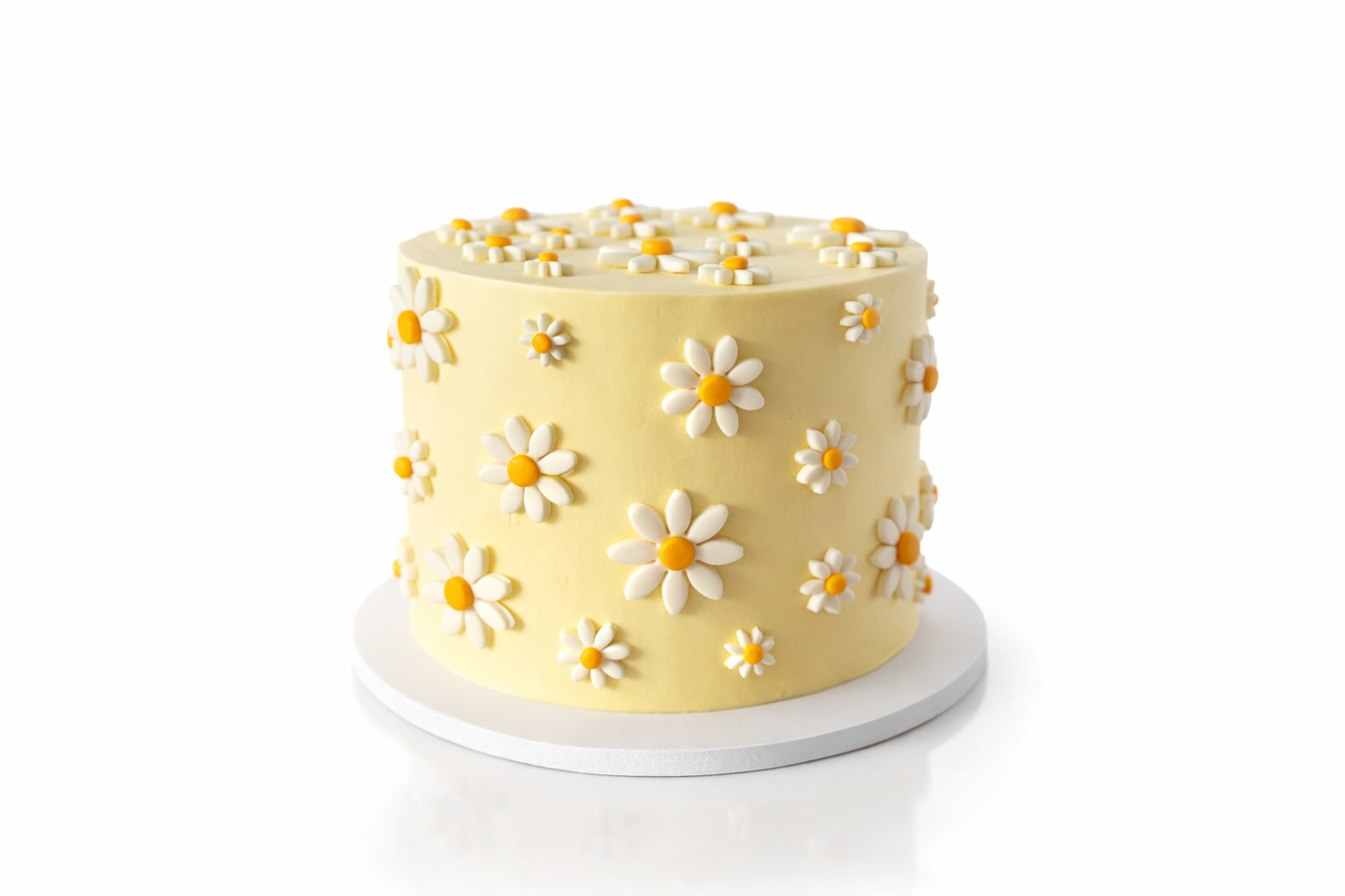 Daisy Cake | Sunshine Coast Flower Cakes | Cake Bakers Near Me