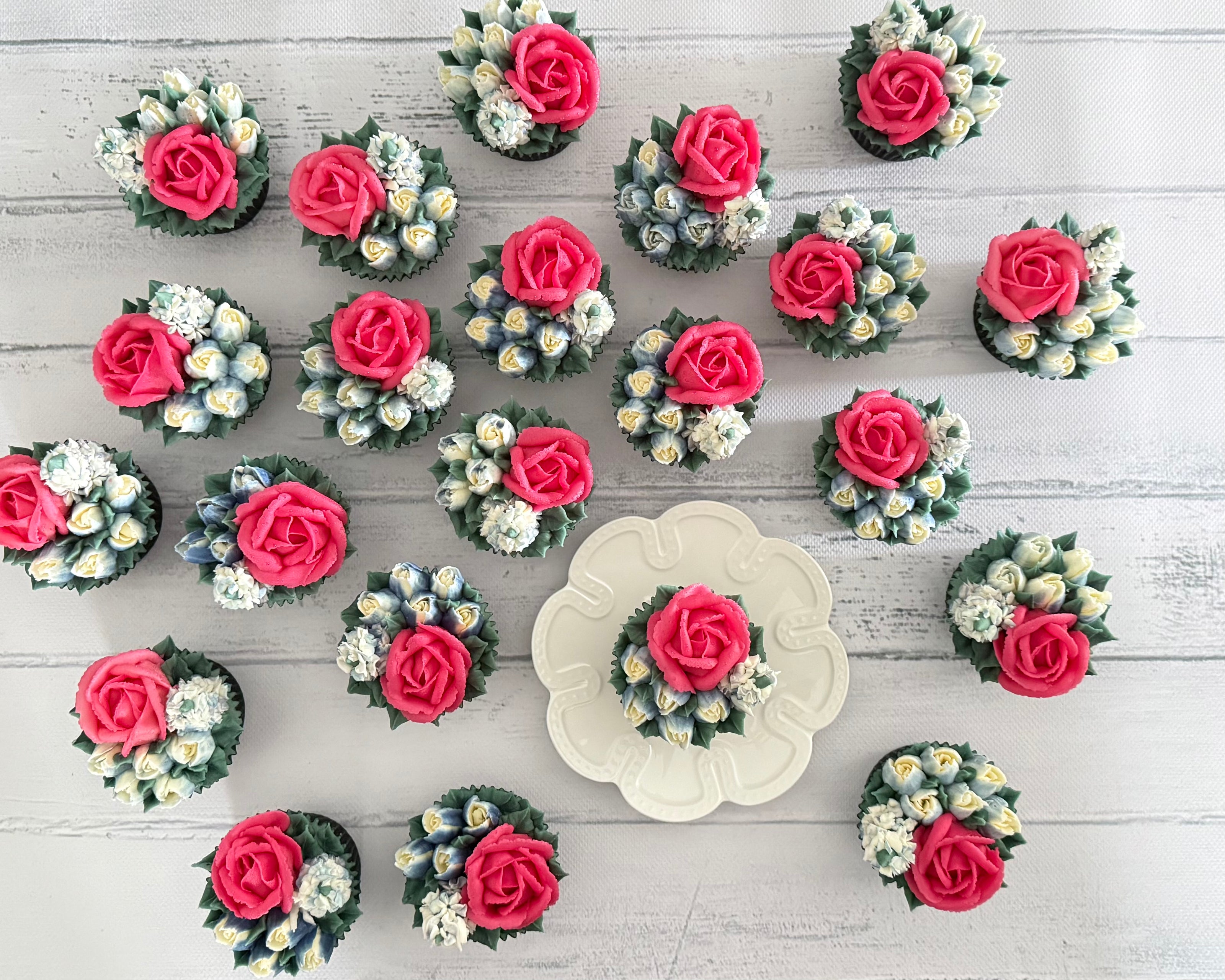 Floral cupcakes 