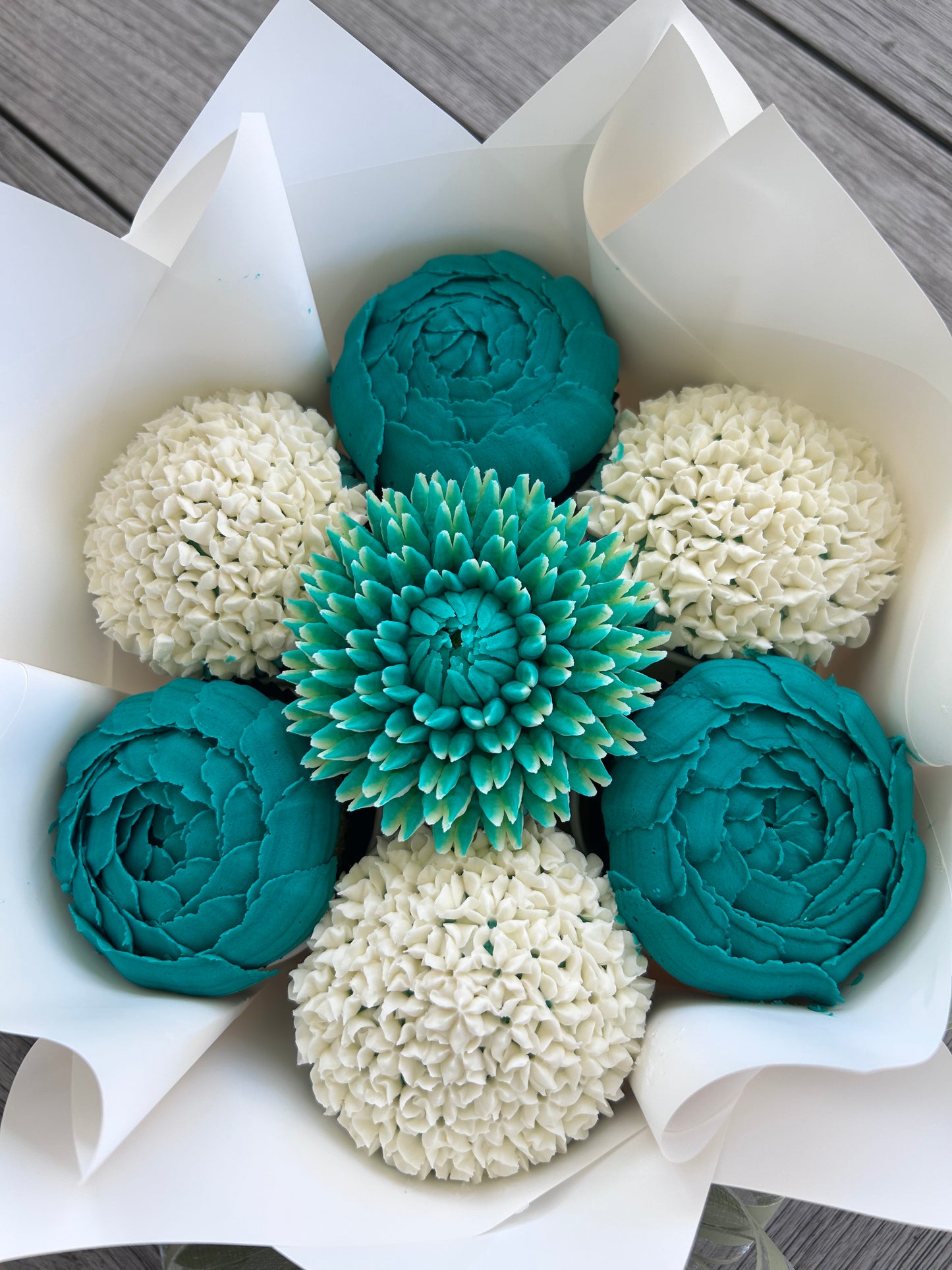 Bouquet of floral buttercream cupcakes